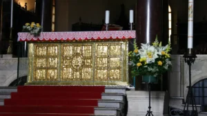 Altare d'Oro della Basilica di Sant'Ambrogio a Milano capolavoro dell'oreficeria lombarda
