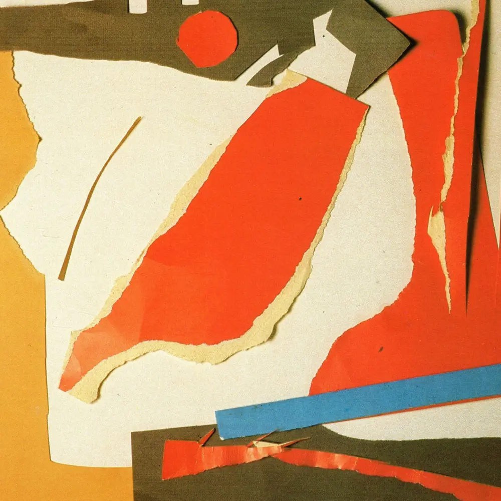 Ritagli di carta colorata con bordi netti e strappati per la composizione di un collage